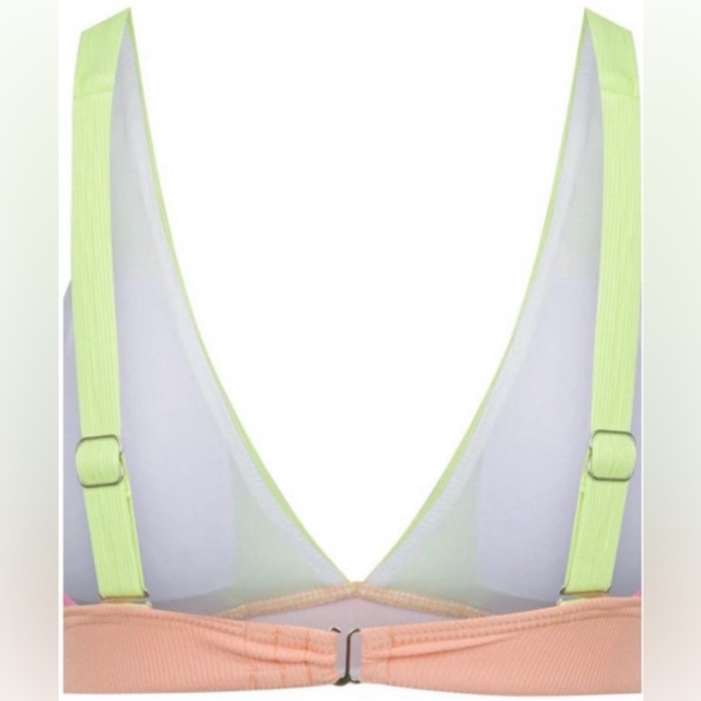 NWT 🩷mommy & son🩷
Infamous Swim x Erica Shaw bikini & matching toddler trunk - Picture 5 of 11
